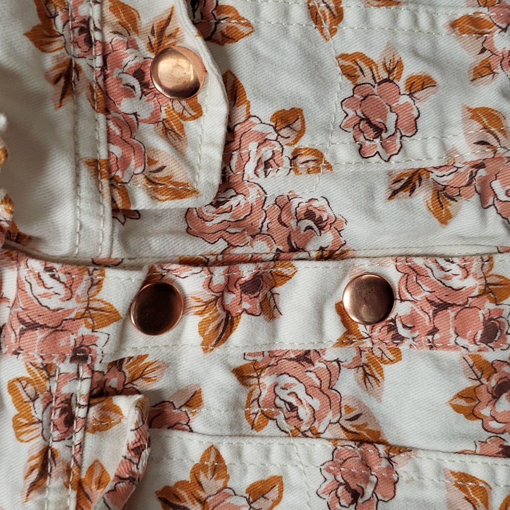 HOST PICK. Girl's Flower Print Denim Jacket Size 4T - Picture 4 of 4